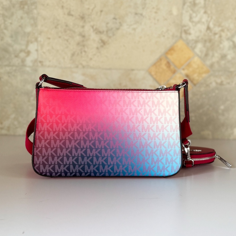 Michael Kors Jet Set Crossbody Bag Tech Attached MK UniCorn Dark Raspberry - Picture 3 of 14